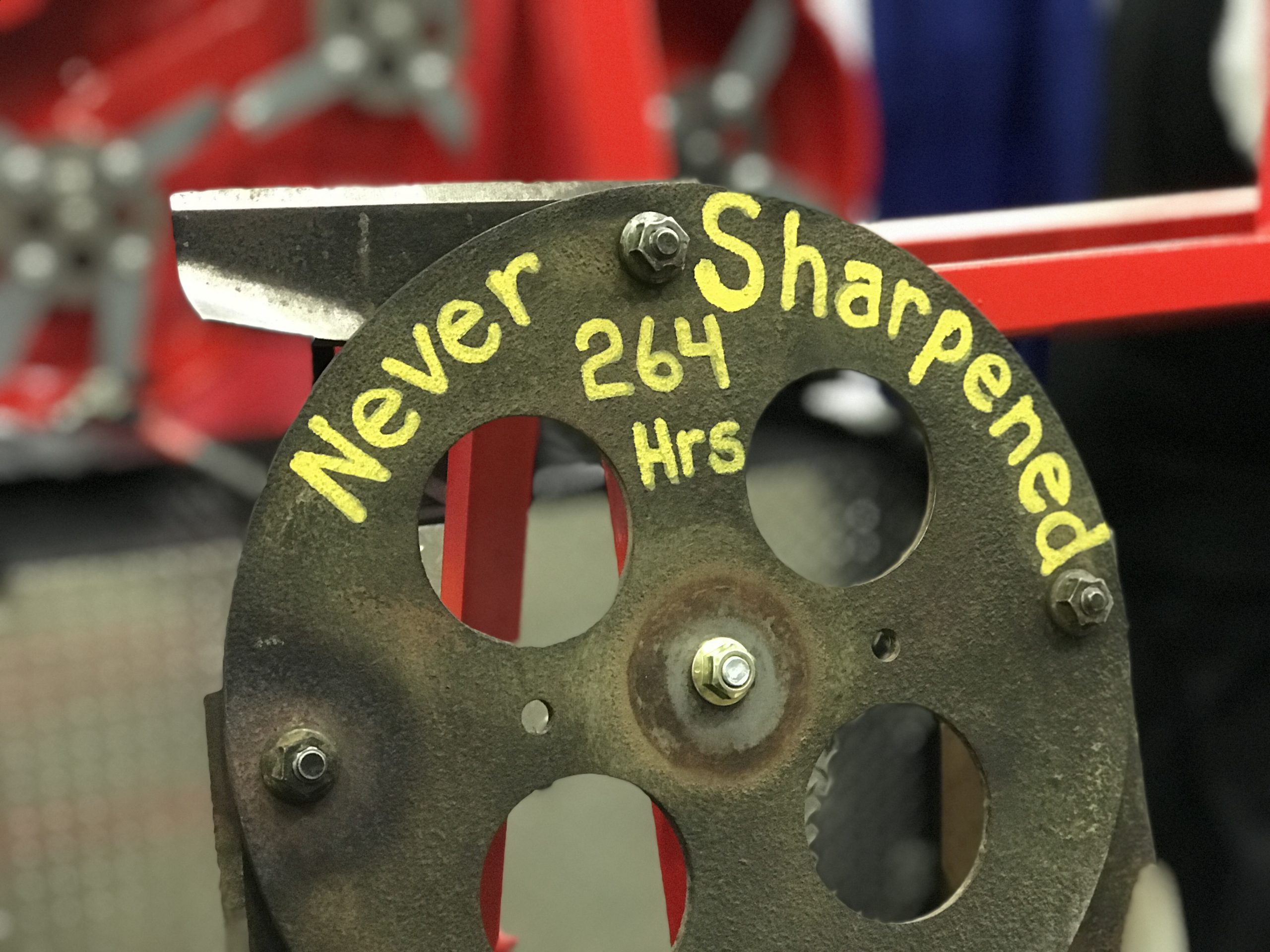 never sharpened blade